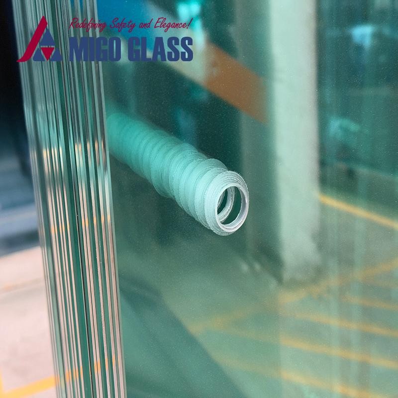 Standard Padel Court Glass